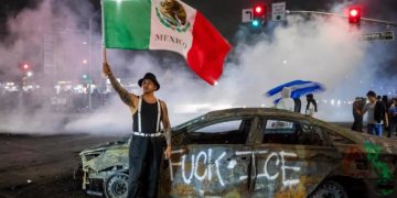 La crisis xenófoba en Estados Unidos y el silencio cómplice de la oposición mexicana