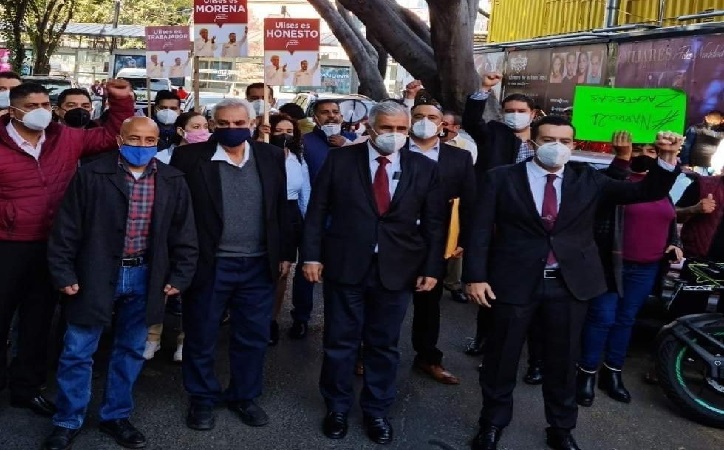 En unidad, se registran Luis Medina, Ulises Mejía y José Narro