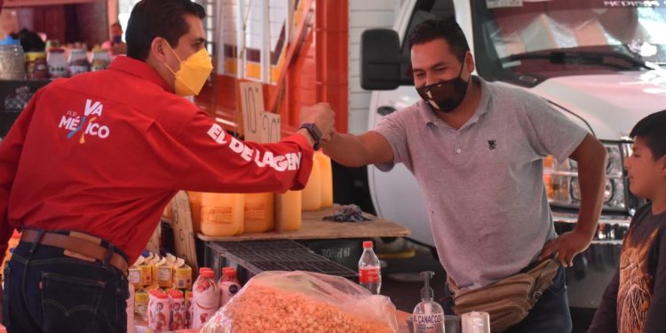 La gente tiene poder para rescatar a México o dejarlo caer a pedazos: Carlos Peña