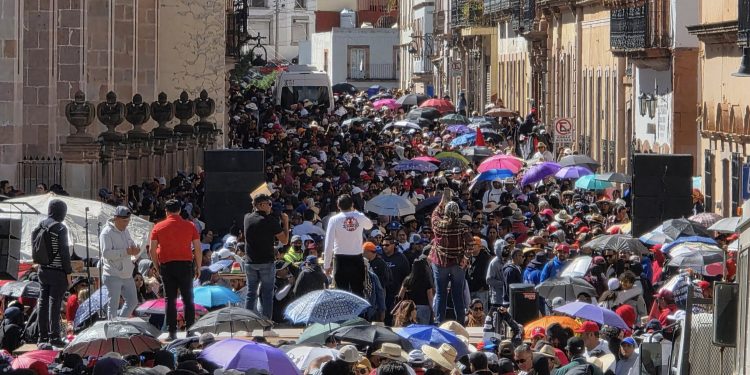 Otra mega marcha del CNTE – SNTE, 25 mil maestros en Zacatecas exigen abrogación de Ley del ISSSTE 2007